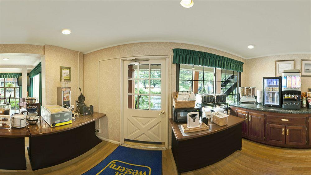 Surestay Plus By Best Western Woodbury Inn Экстерьер фото